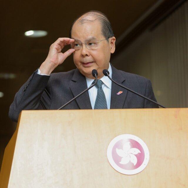 تاکید دبیر کابینه هنگ کنگ بر لزوم توقف خشونت و حل مسائل